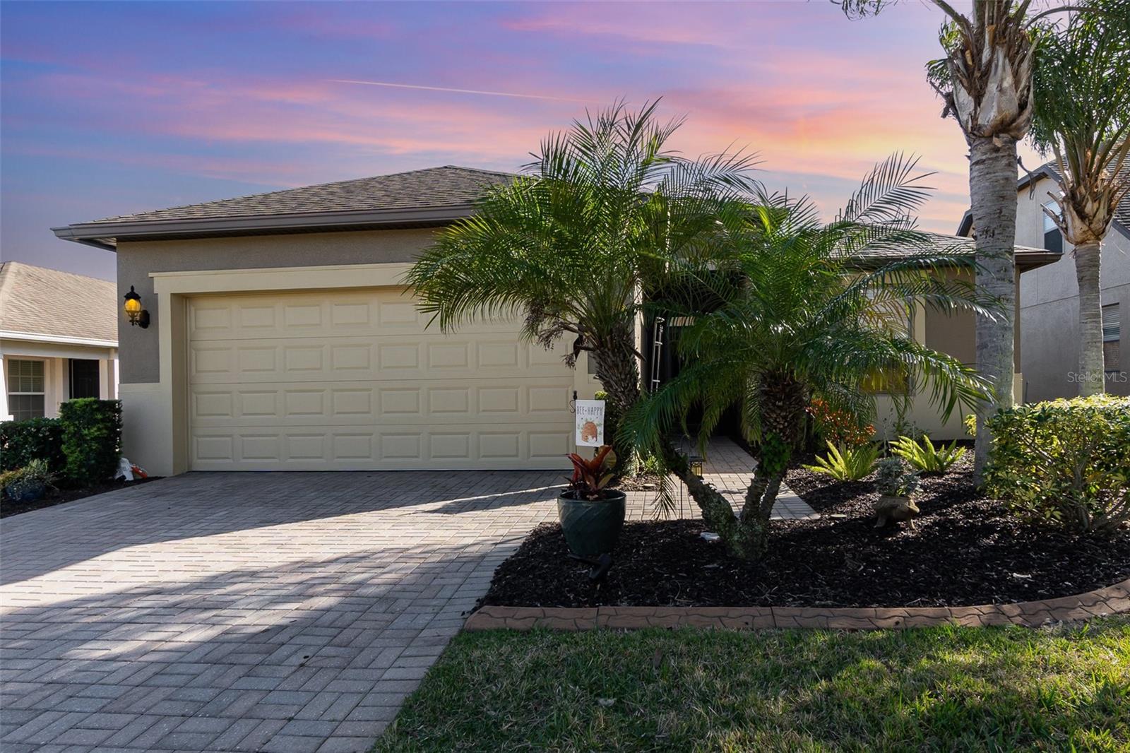569 VISTA SOL DRIVE