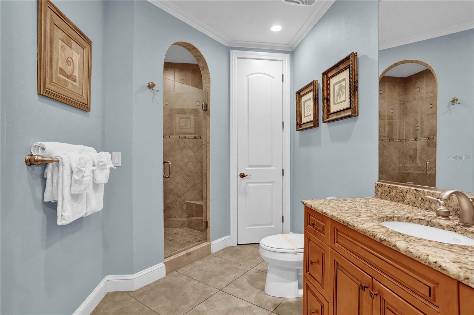 VISTA GRANDE - Residential