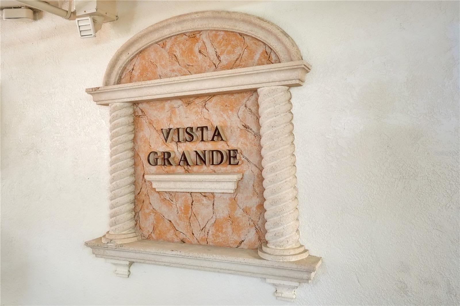 VISTA GRANDE - Residential