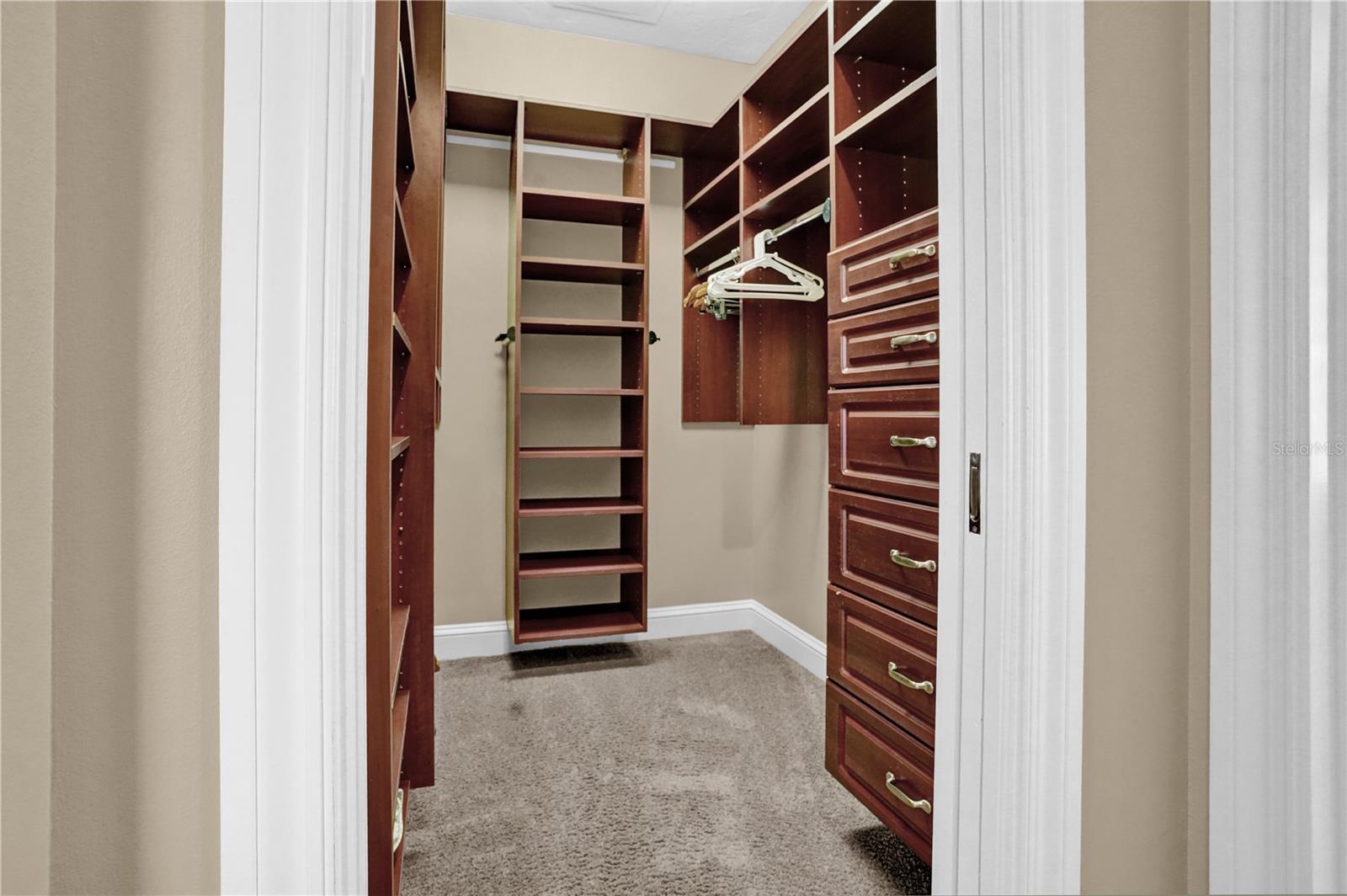 VISTA GRANDE - Residential