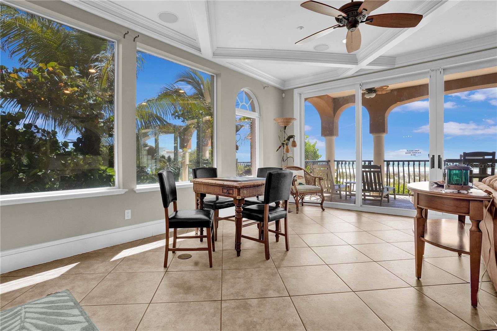 VISTA GRANDE - Residential