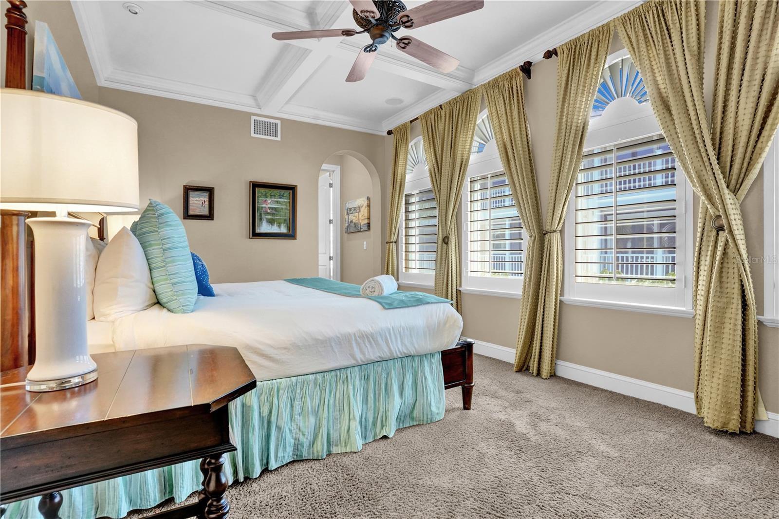 VISTA GRANDE - Residential