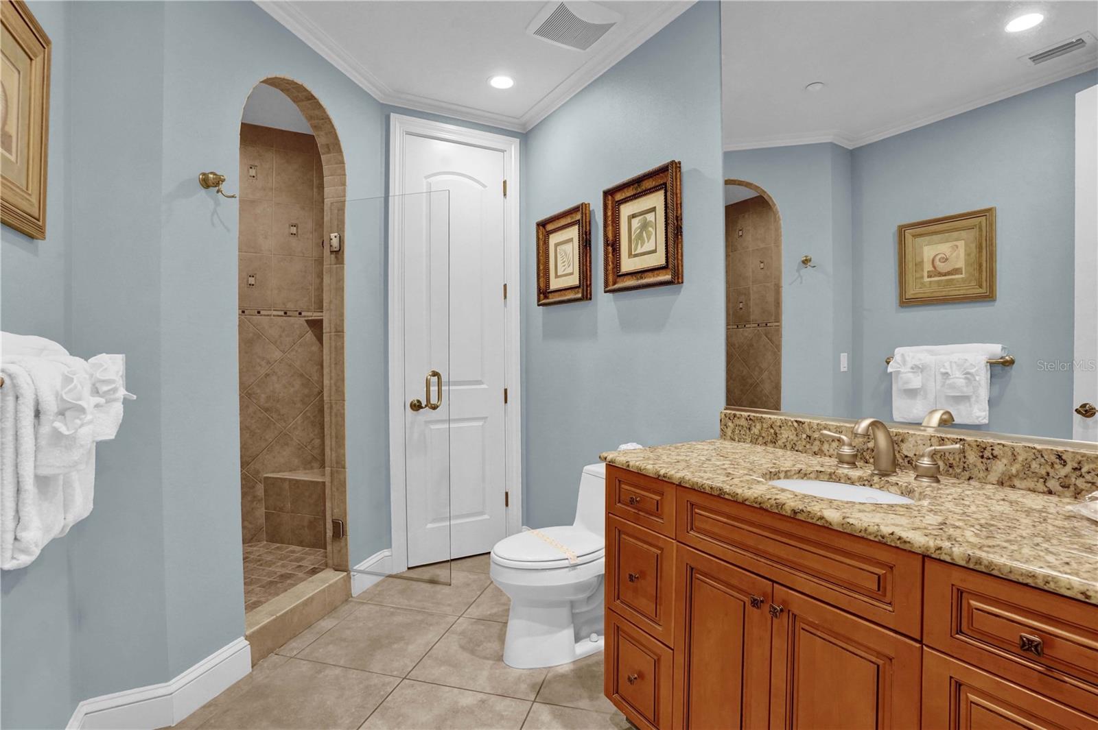 VISTA GRANDE - Residential