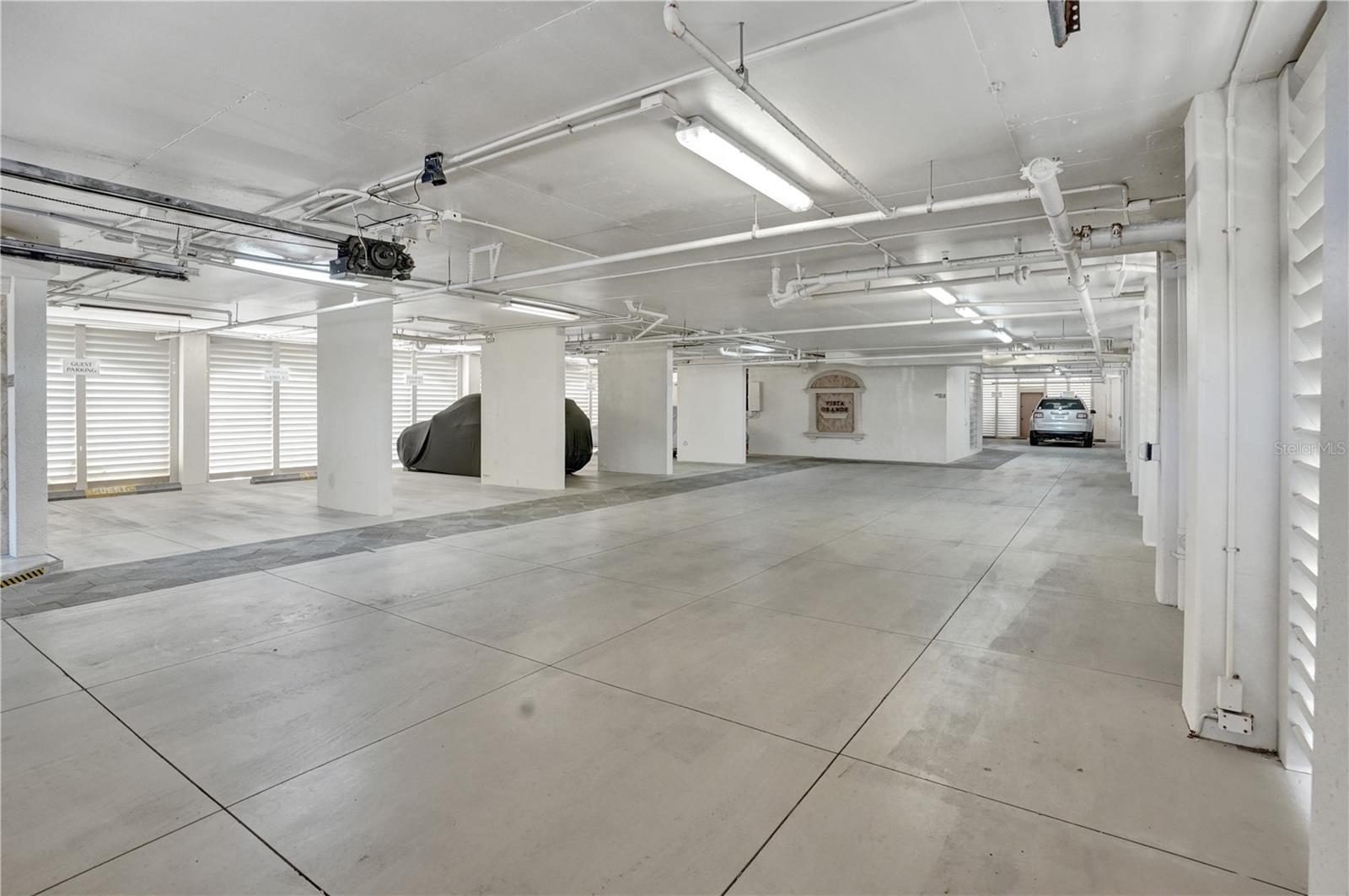 VISTA GRANDE - Residential