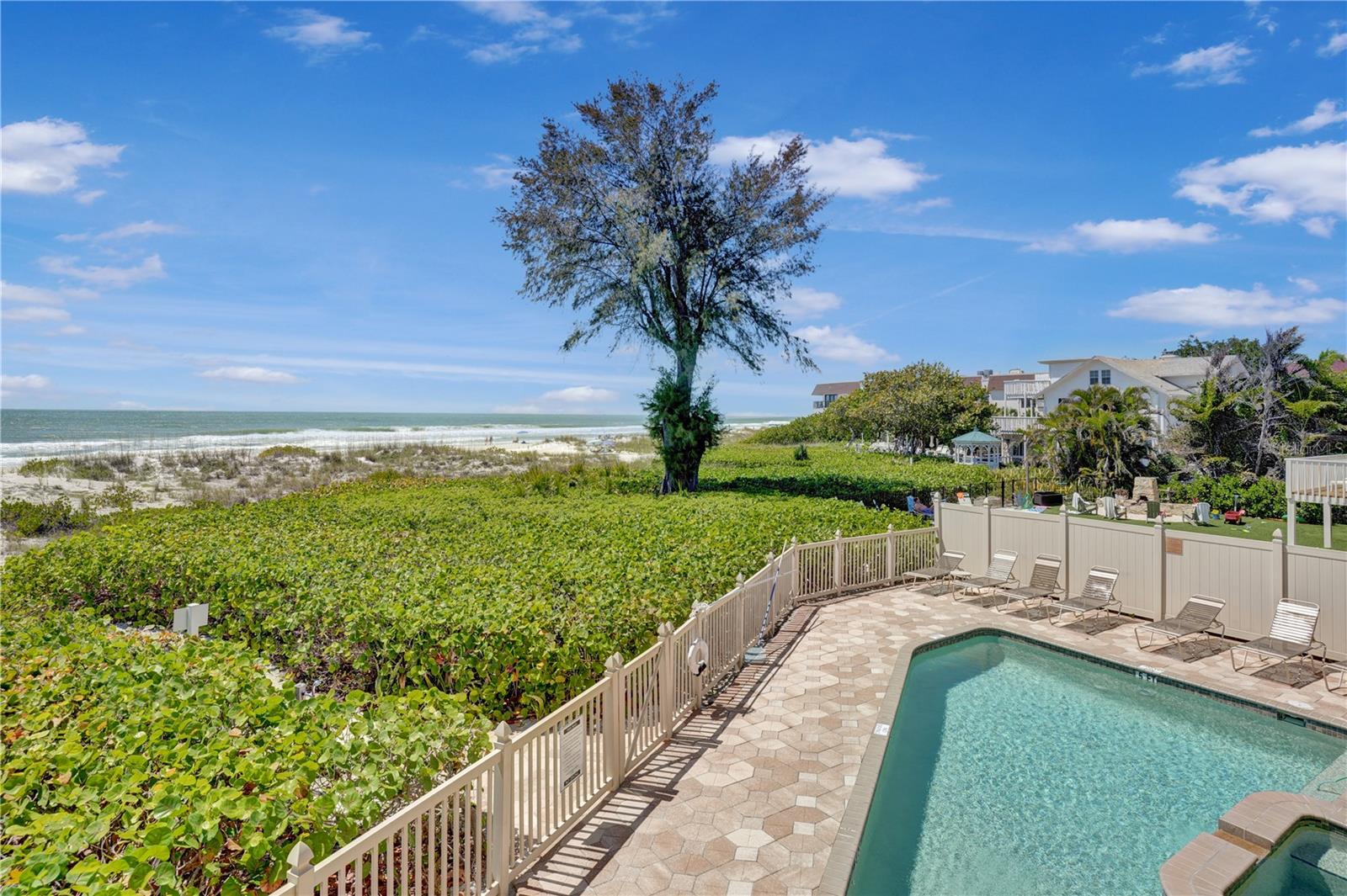 VISTA GRANDE - Residential