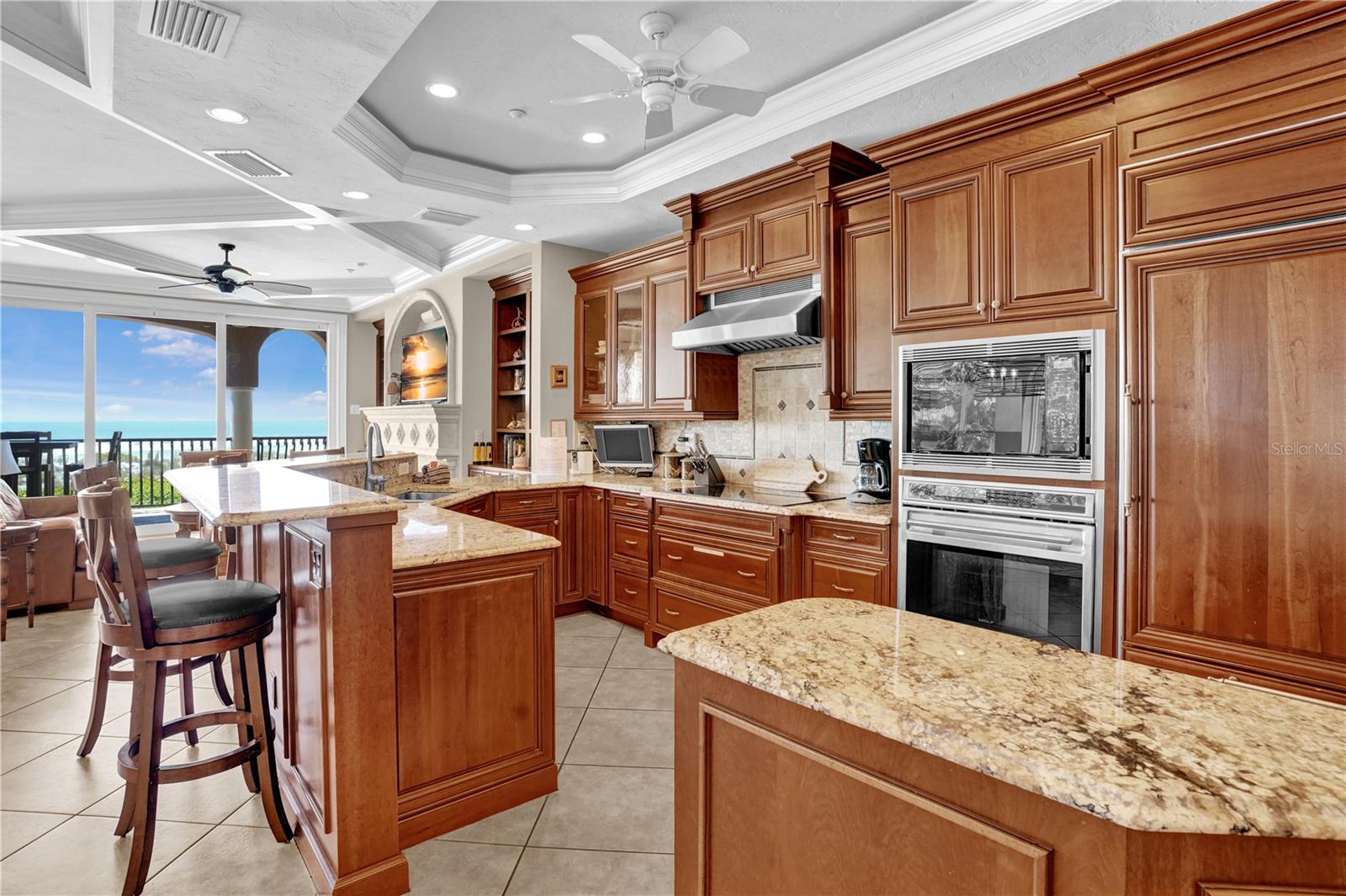 VISTA GRANDE - Residential