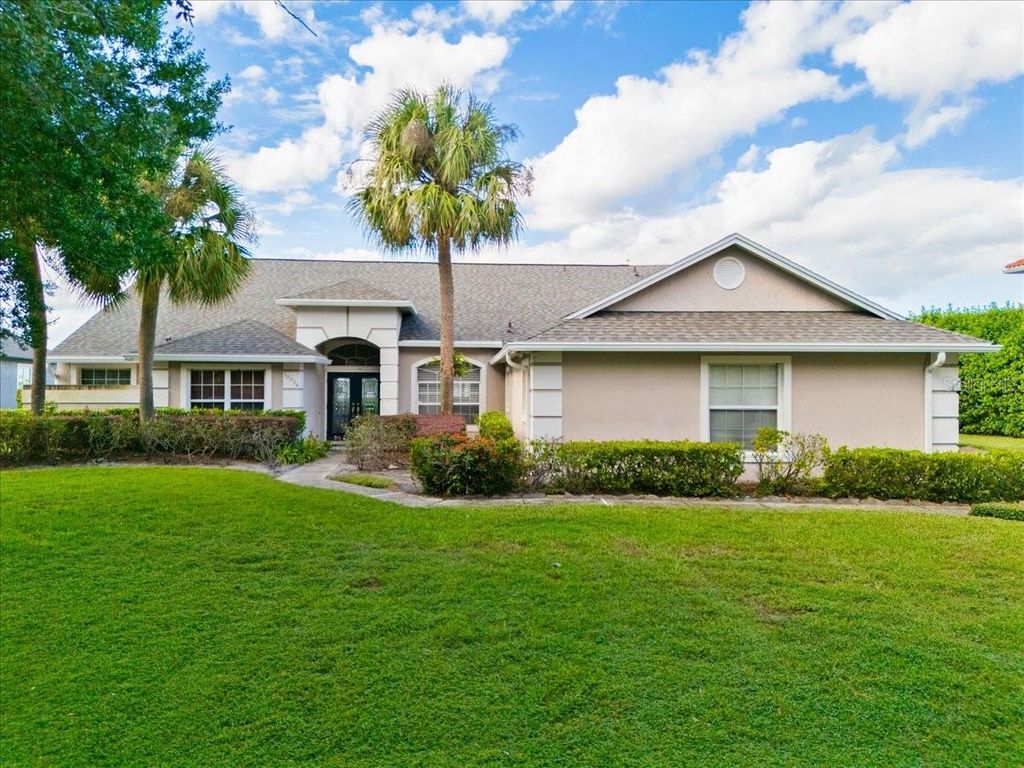 Photo of 10036 Brandon Circle, Orlando, FL 32836 (MLS # O6354118)