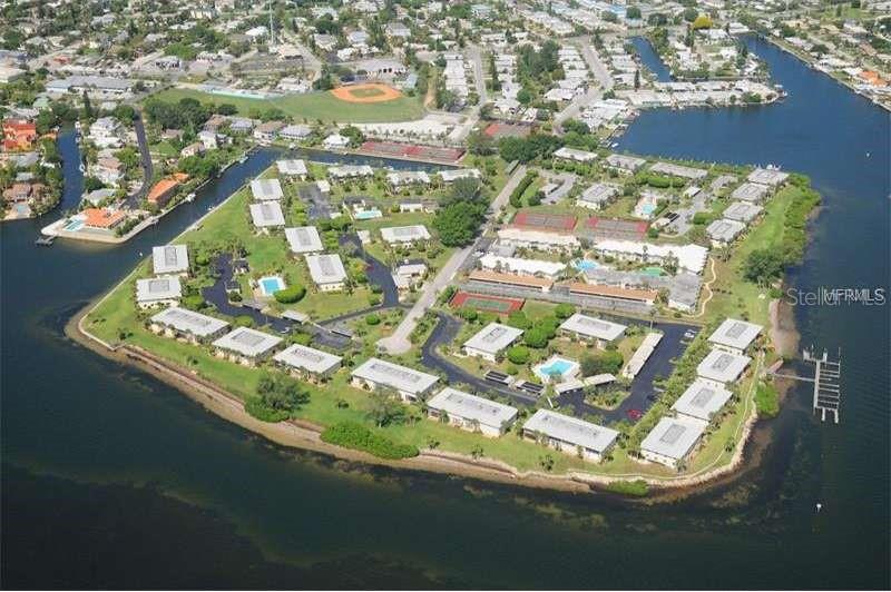 WESTBAY POINT & MOORINGS - Residential Lease