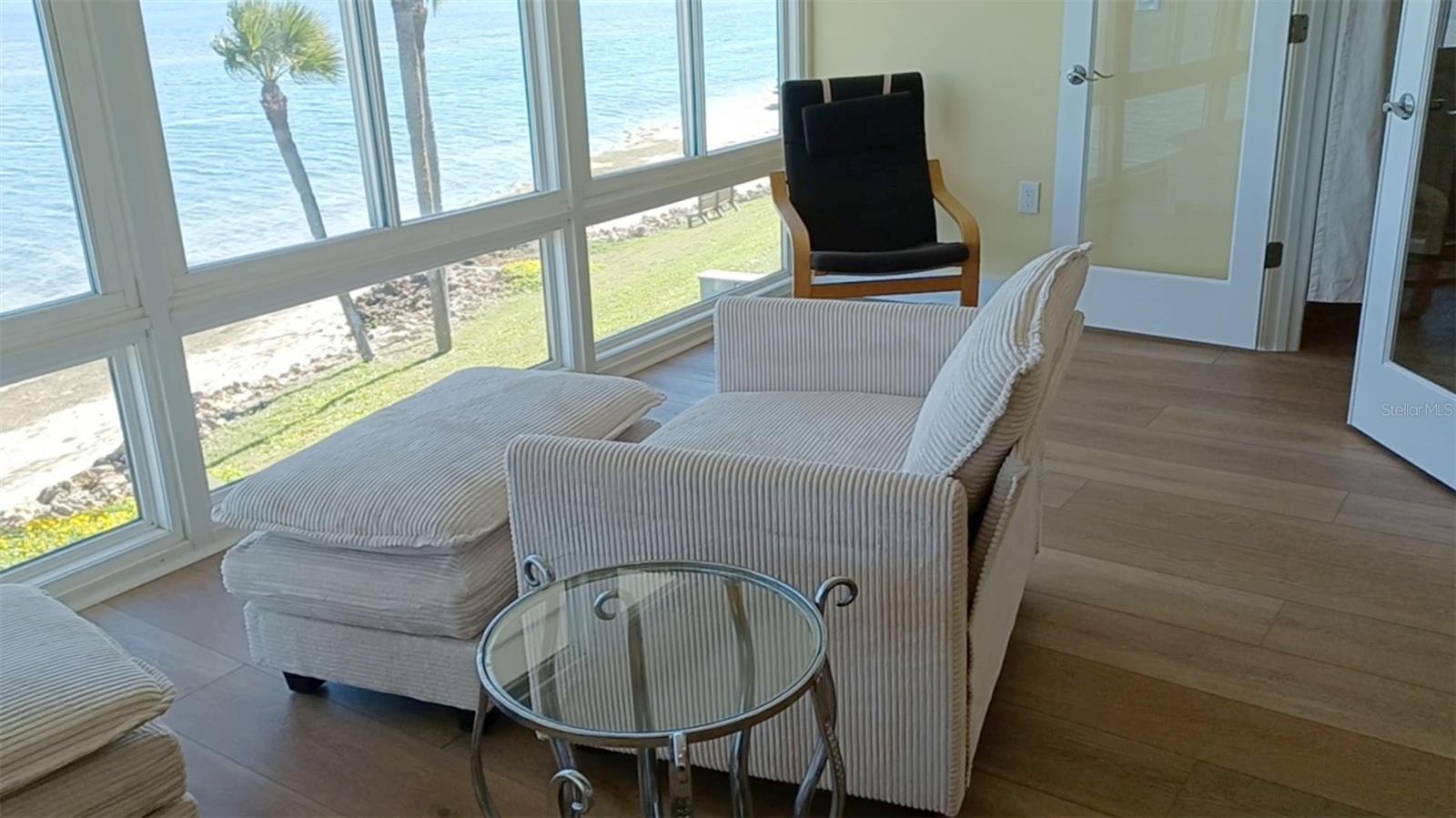 WESTBAY POINT & MOORINGS - Residential Lease