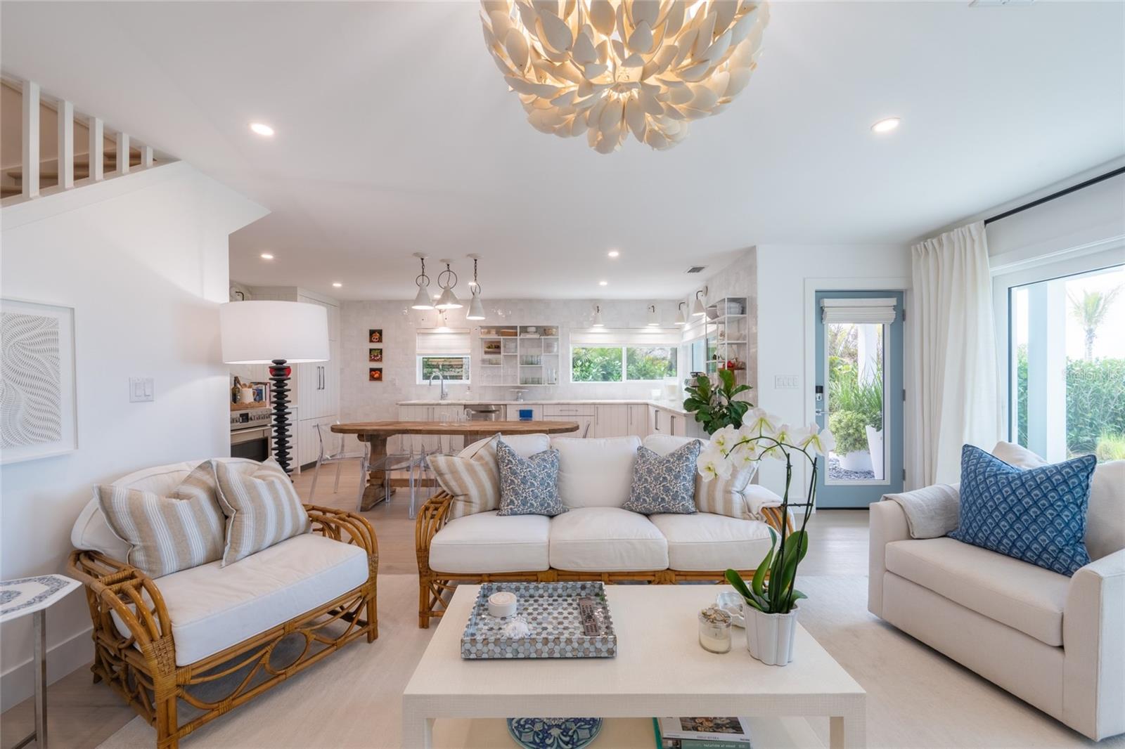 ACREAGE & UNREC - Residential