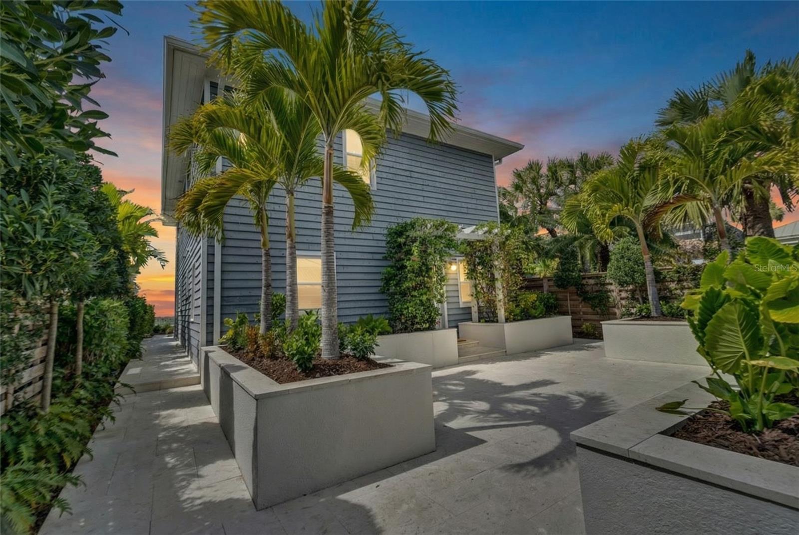 ACREAGE & UNREC - Residential