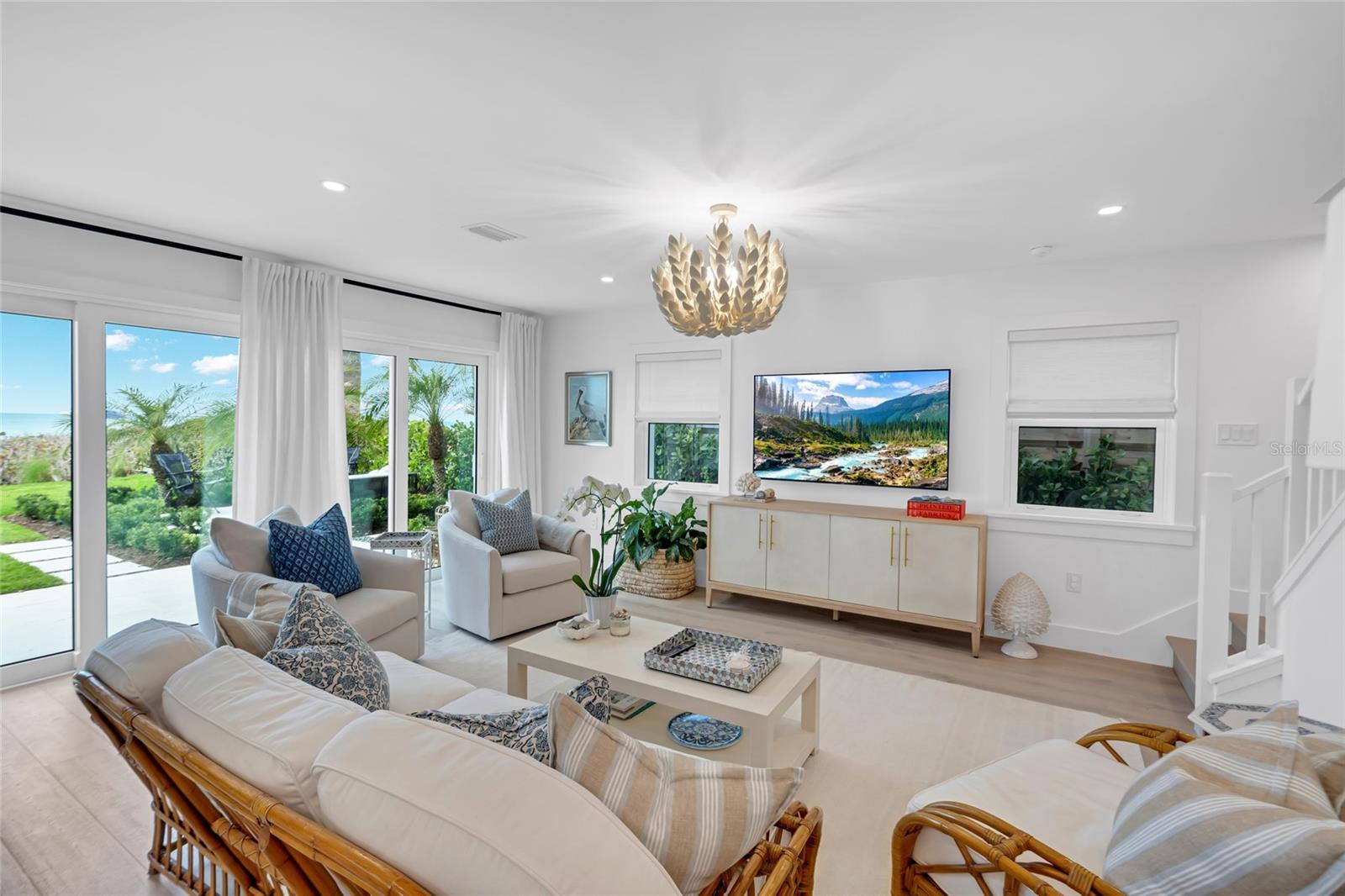 ACREAGE & UNREC - Residential