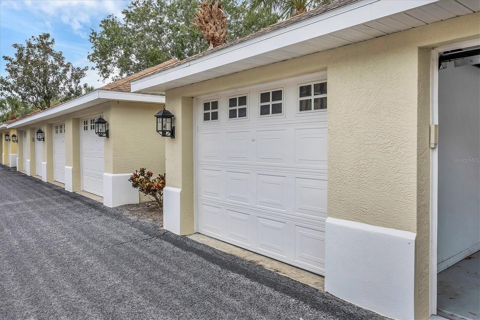 HARBORAGE ON BRADEN RIVER IV PH I - Residential