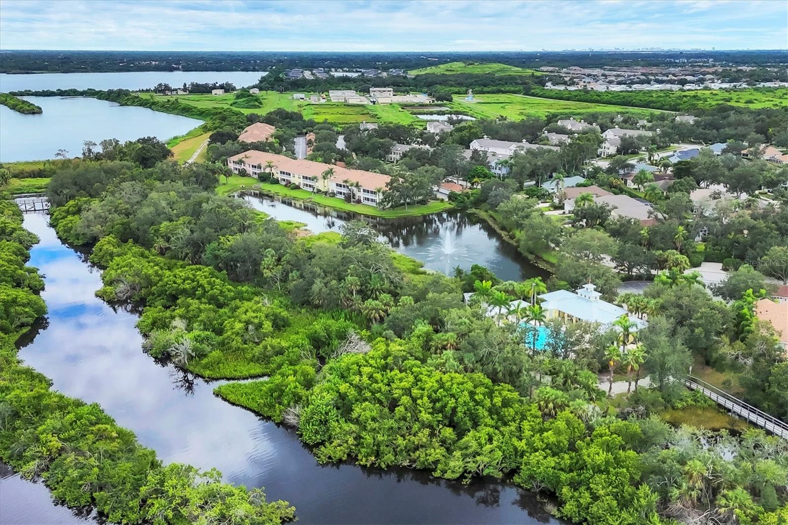 HARBORAGE ON BRADEN RIVER IV PH I - Residential
