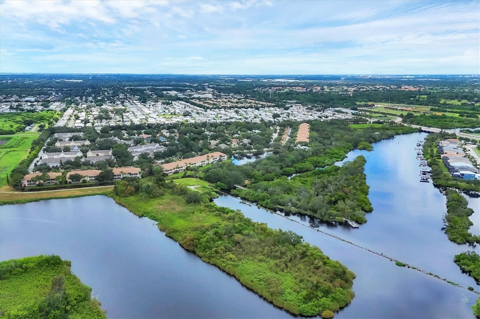 HARBORAGE ON BRADEN RIVER IV PH I - Residential