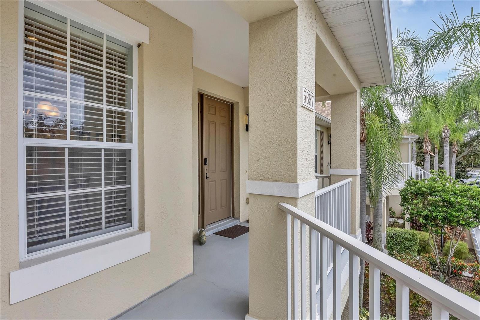5657 KEY LARGO COURT 5657