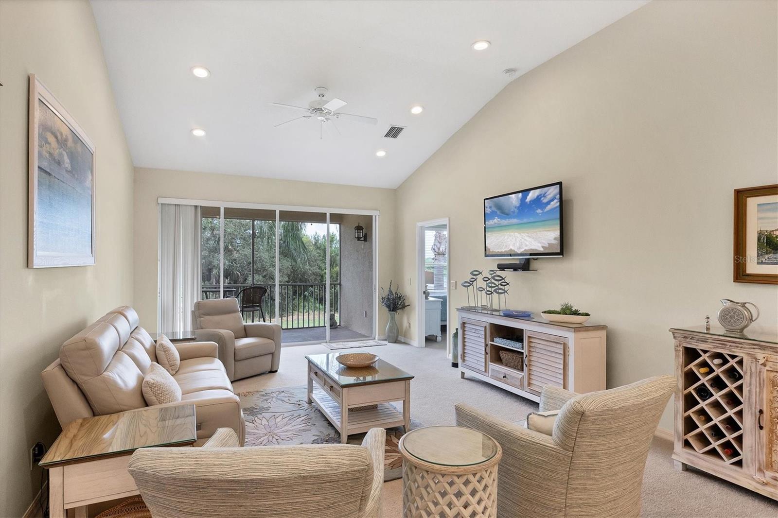 HARBORAGE ON BRADEN RIVER IV PH I - Residential