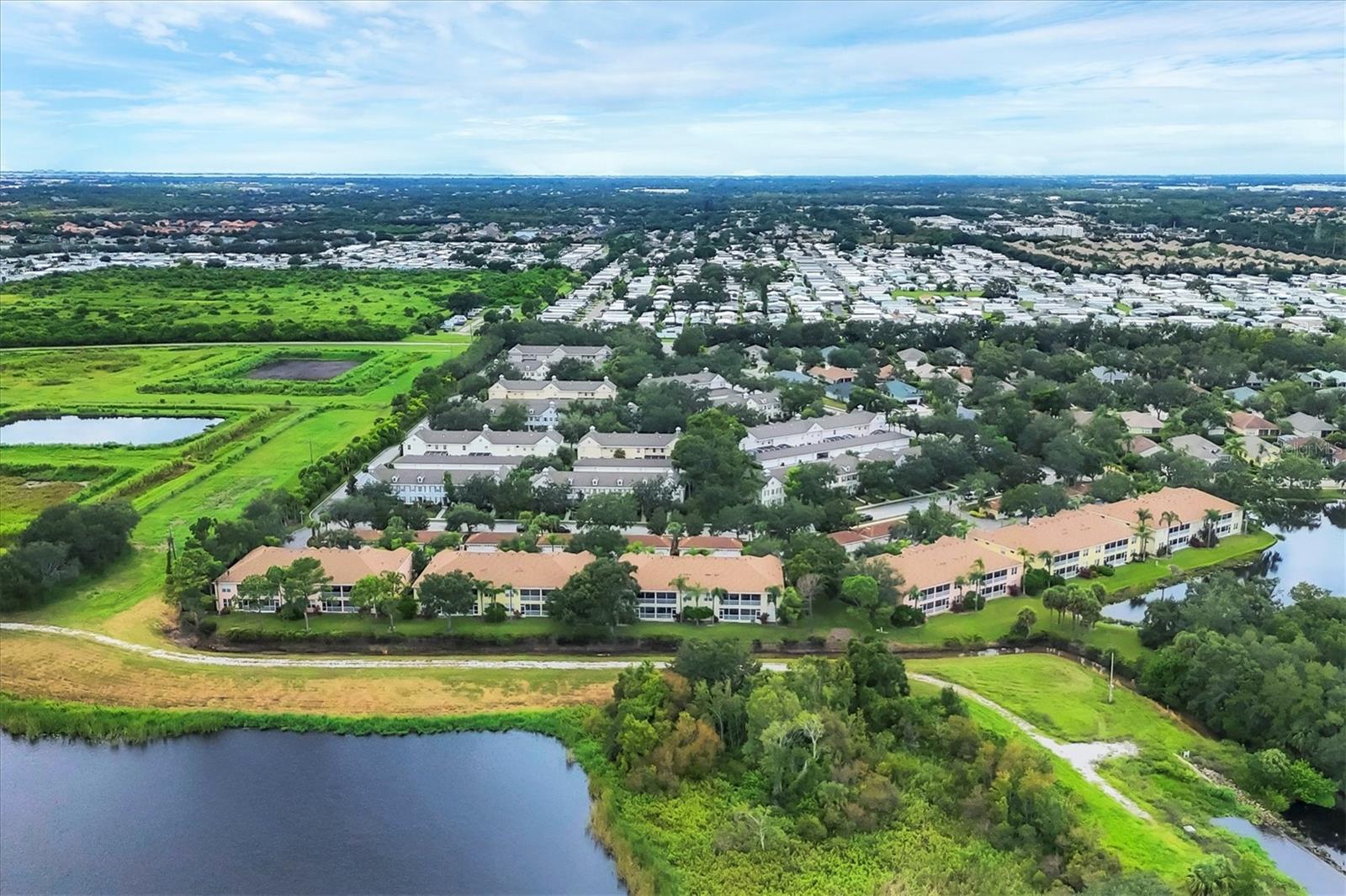 HARBORAGE ON BRADEN RIVER IV PH I - Residential