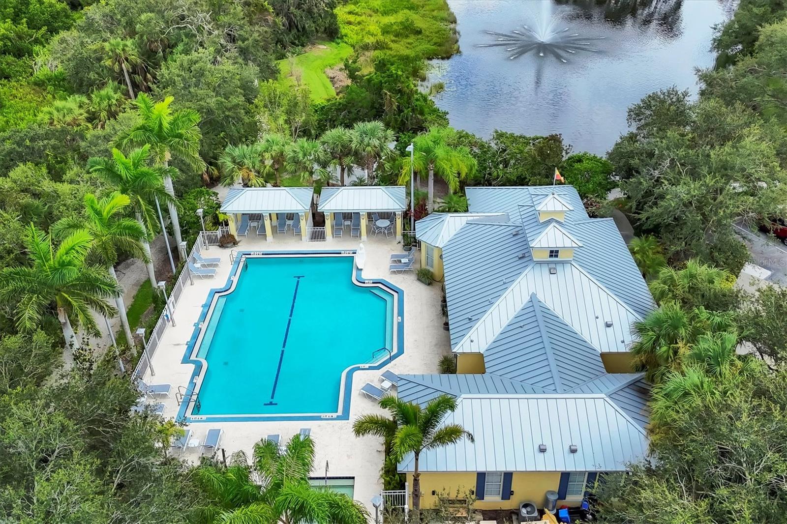 HARBORAGE ON BRADEN RIVER IV PH I - Residential
