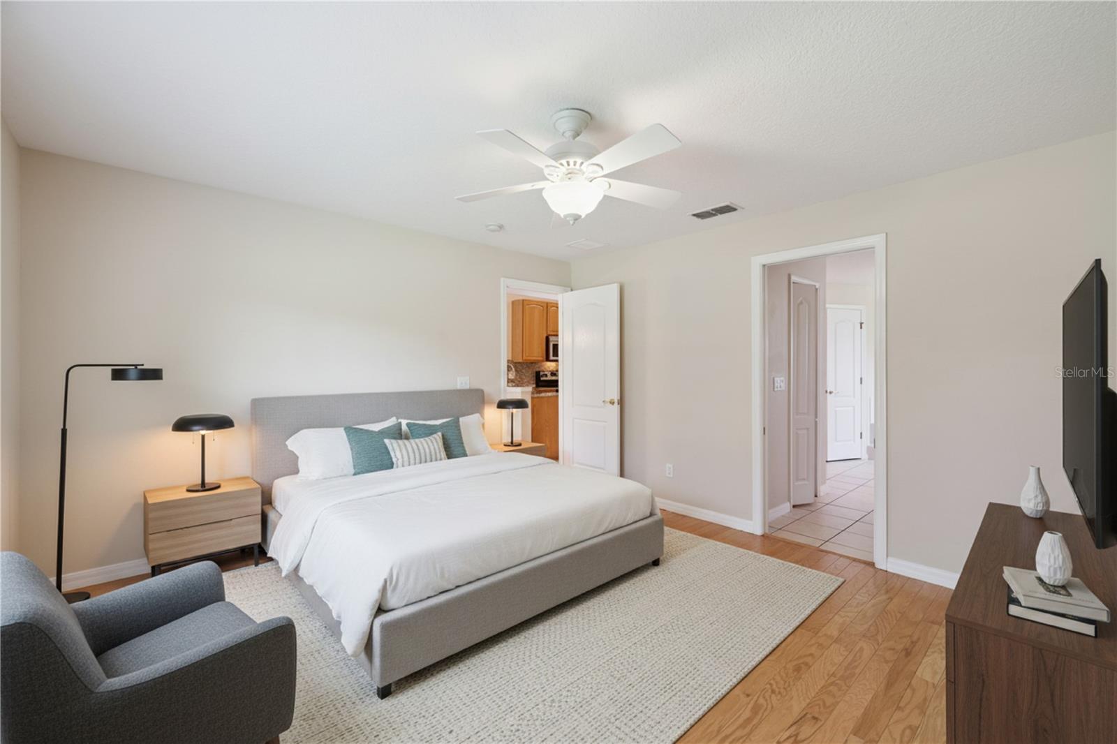 EAST LAKE COVE PH 1 - Residential