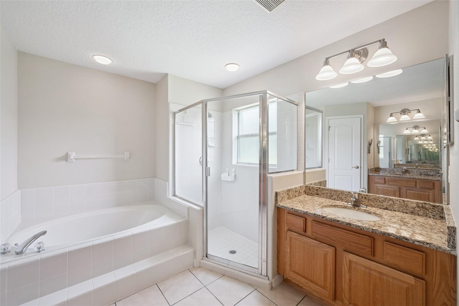 EAST LAKE COVE PH 1 - Residential