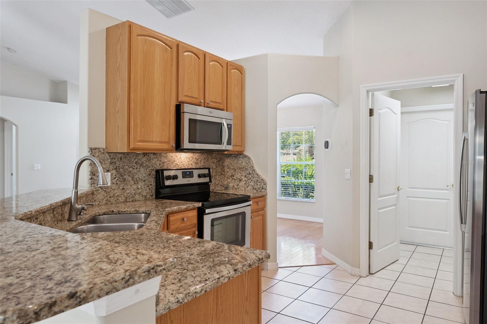 EAST LAKE COVE PH 1 - Residential