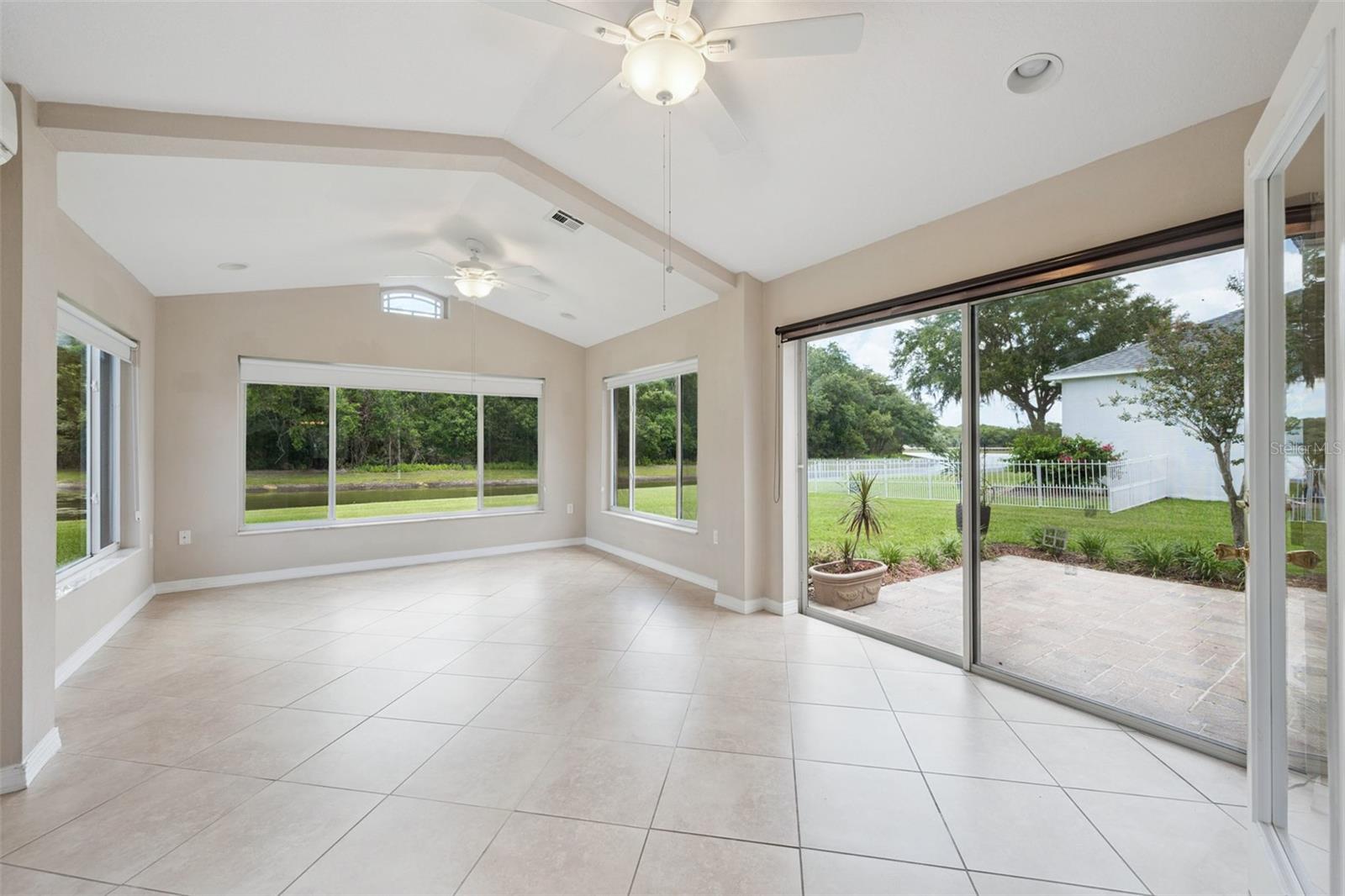 EAST LAKE COVE PH 1 - Residential
