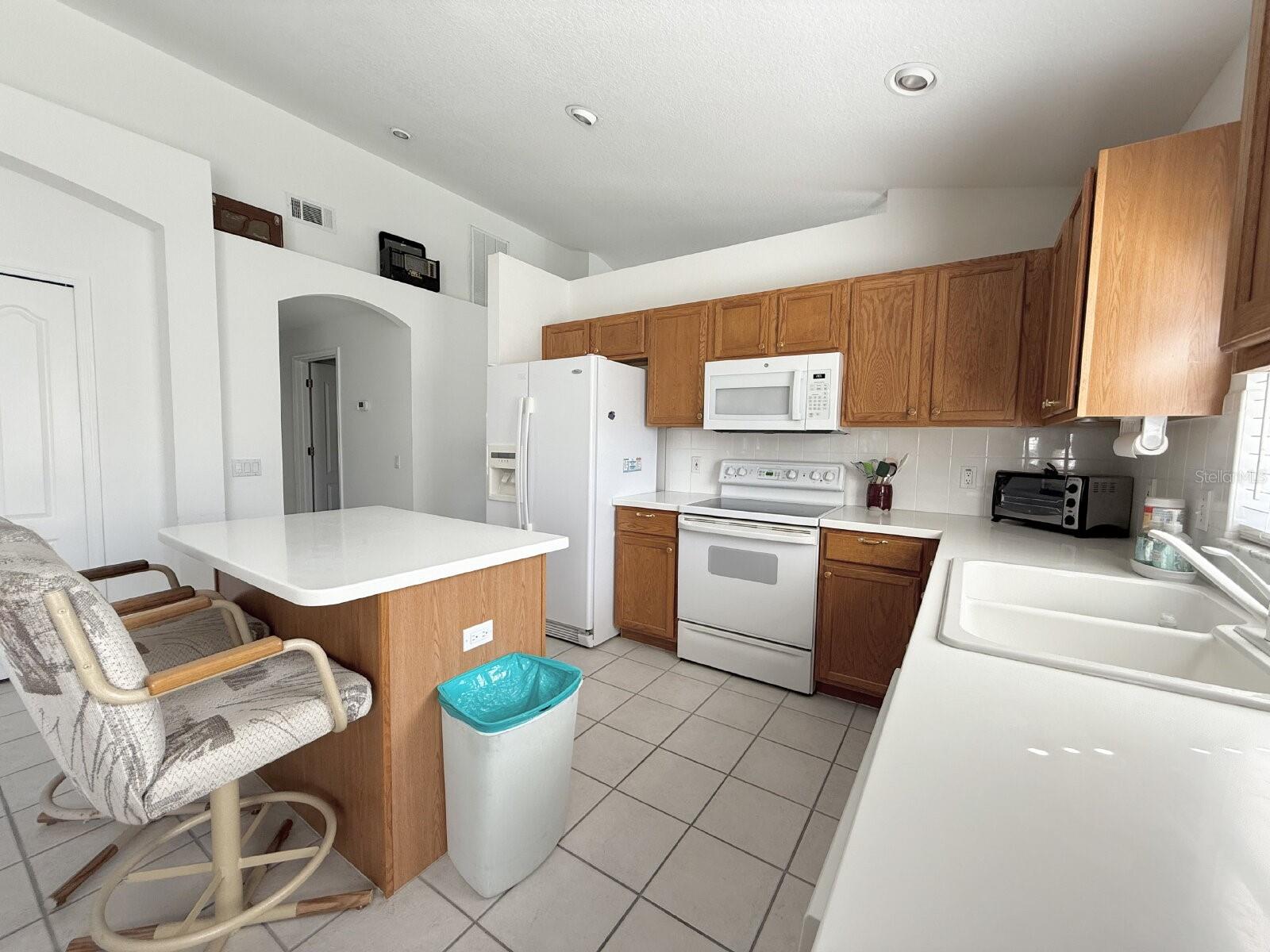 HERITAGE PINES VILLAGE 19 UNIT 02 & 03 - Residential Lease