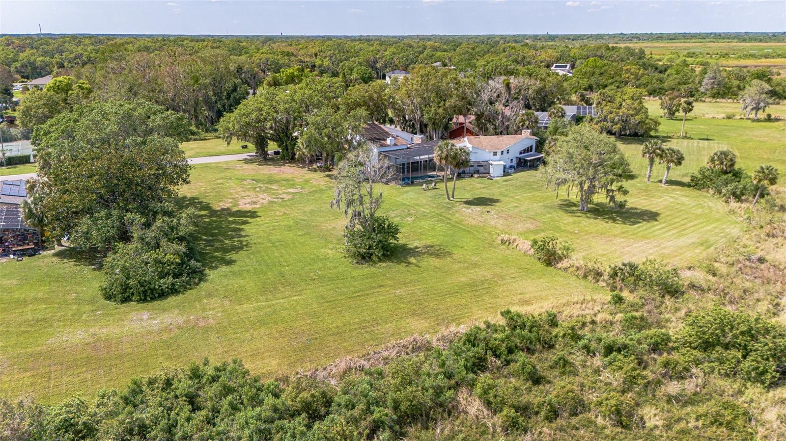 HIDDEN HARBOR - Land