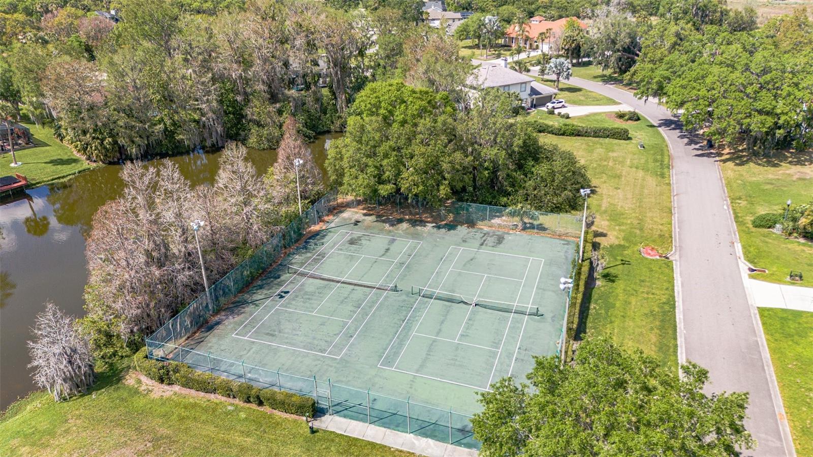 HIDDEN HARBOR - Land