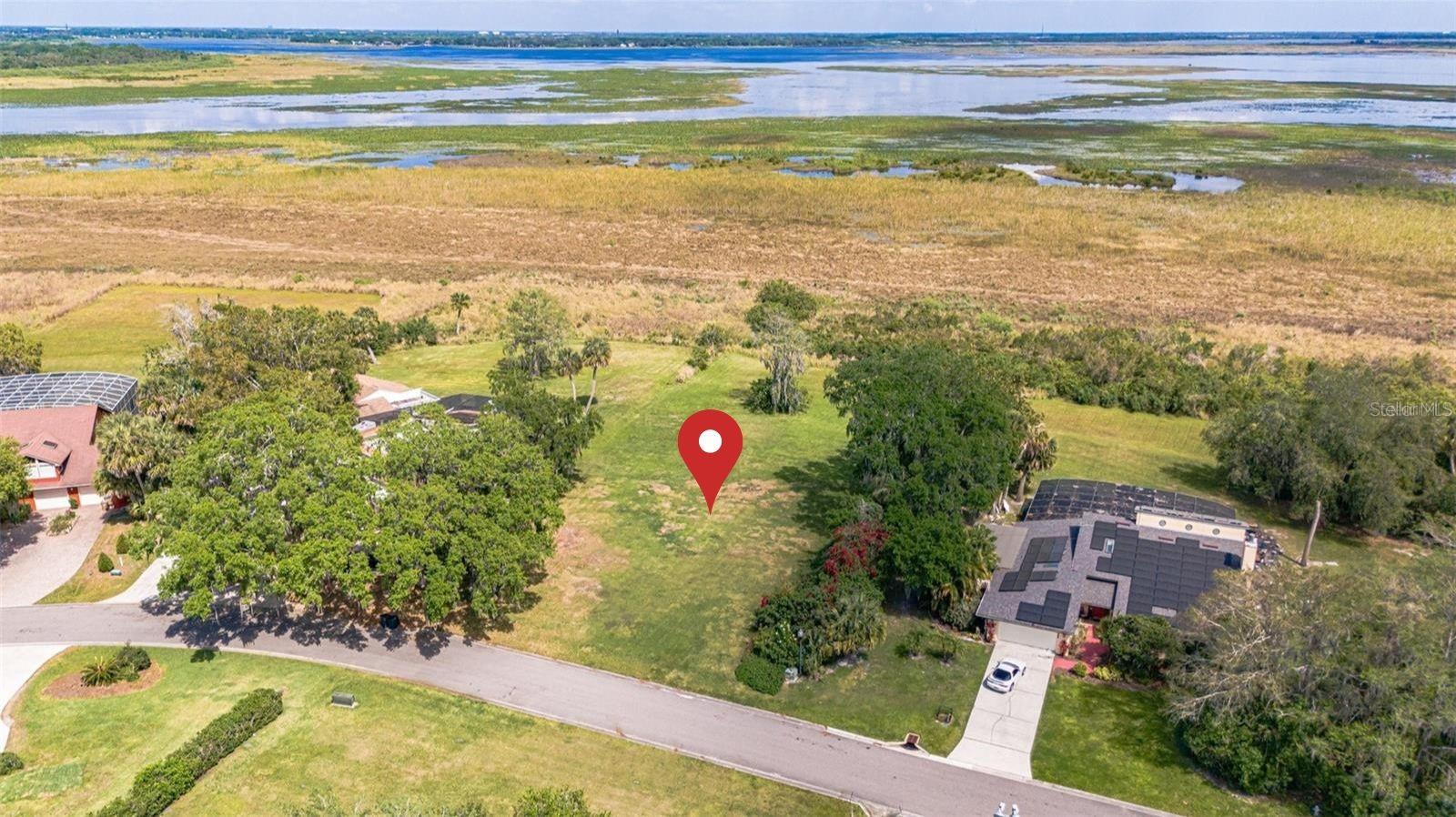 HIDDEN HARBOR - Land