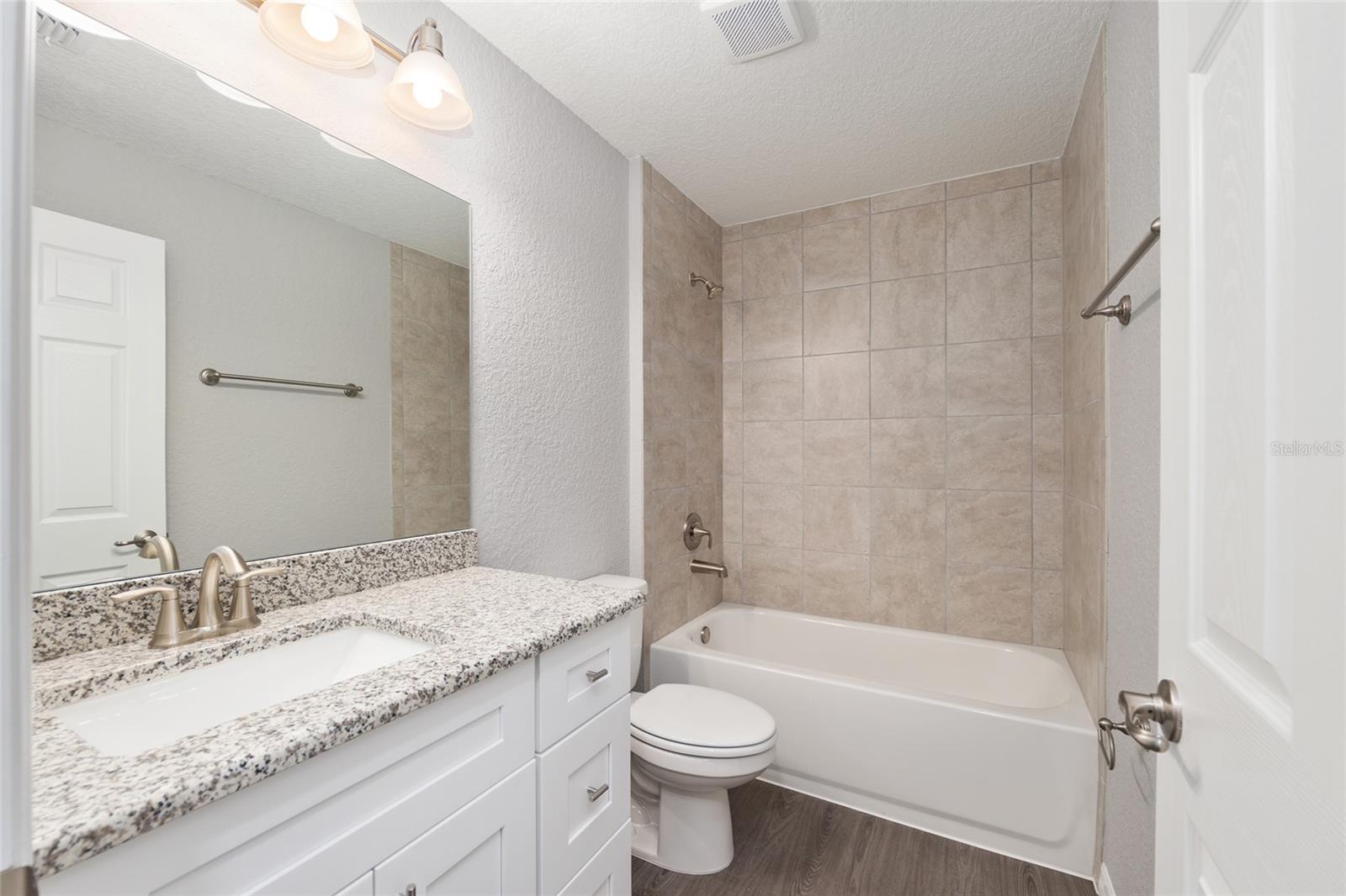 RAINBOW LAKES ESTATE - Residential