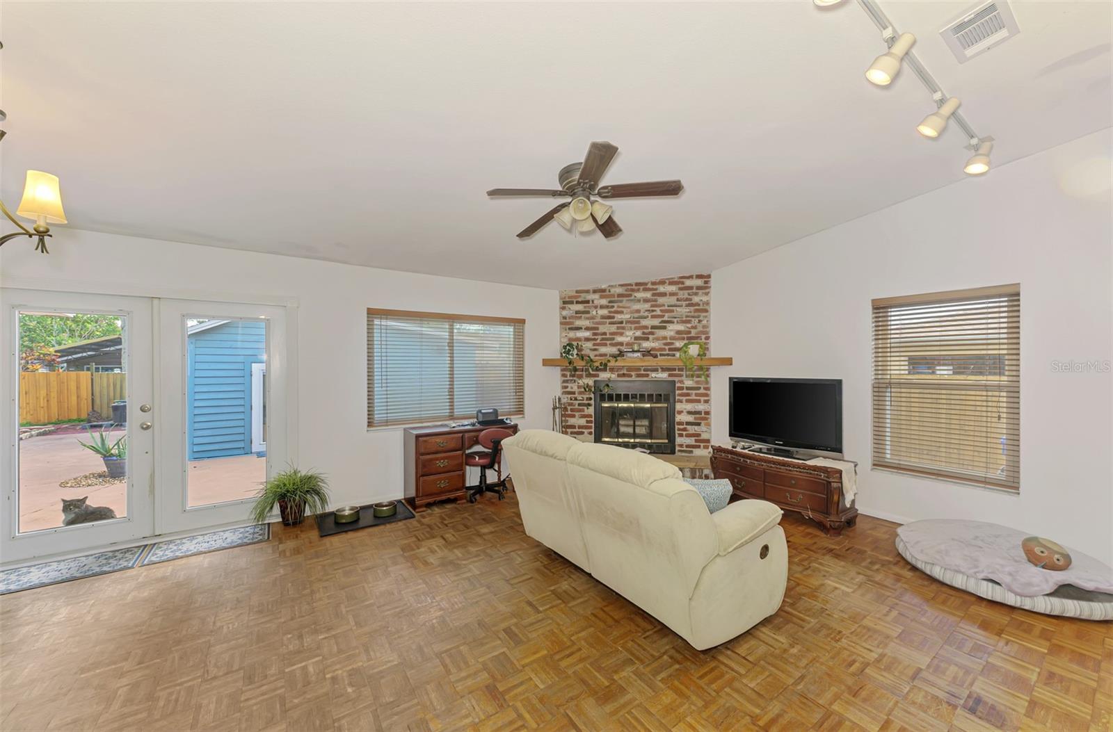 GREENWOOD HEIGHTS - Residential