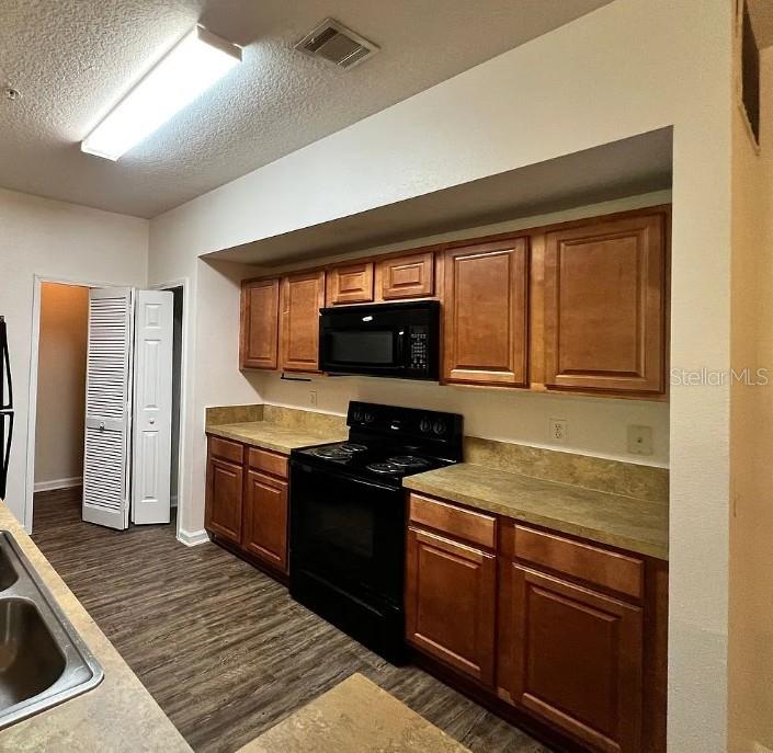 WILLOW RIDGE CONDO - Residential
