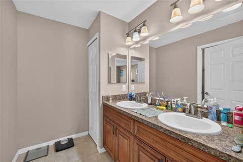 Tiny photo for 38 Juniper Loop Court, Ocala, FL 34480 (MLS # O6429244)