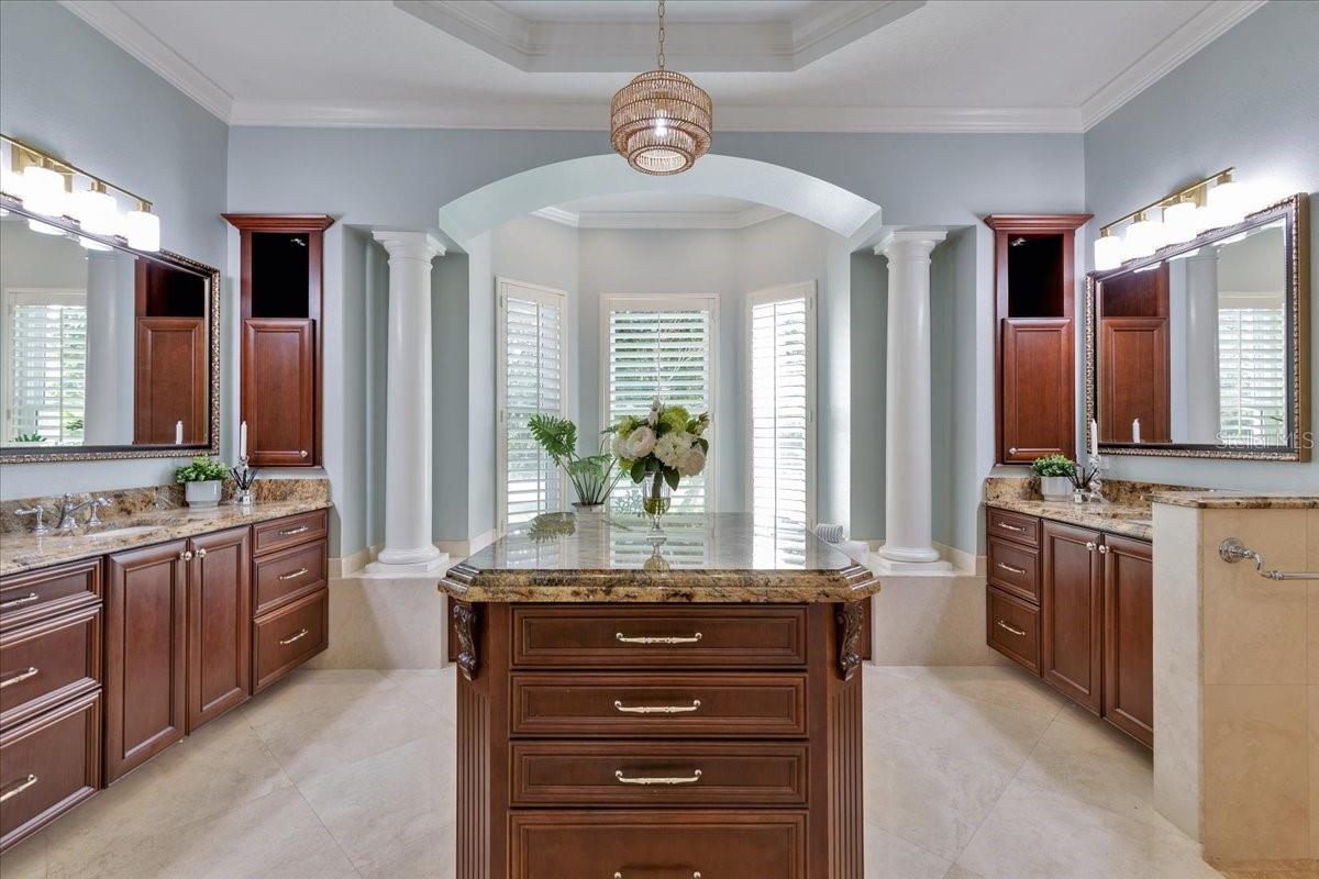 WESTCHASE - HARBOR LINKS - Residential