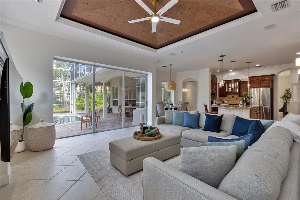 WESTCHASE - HARBOR LINKS - Residential