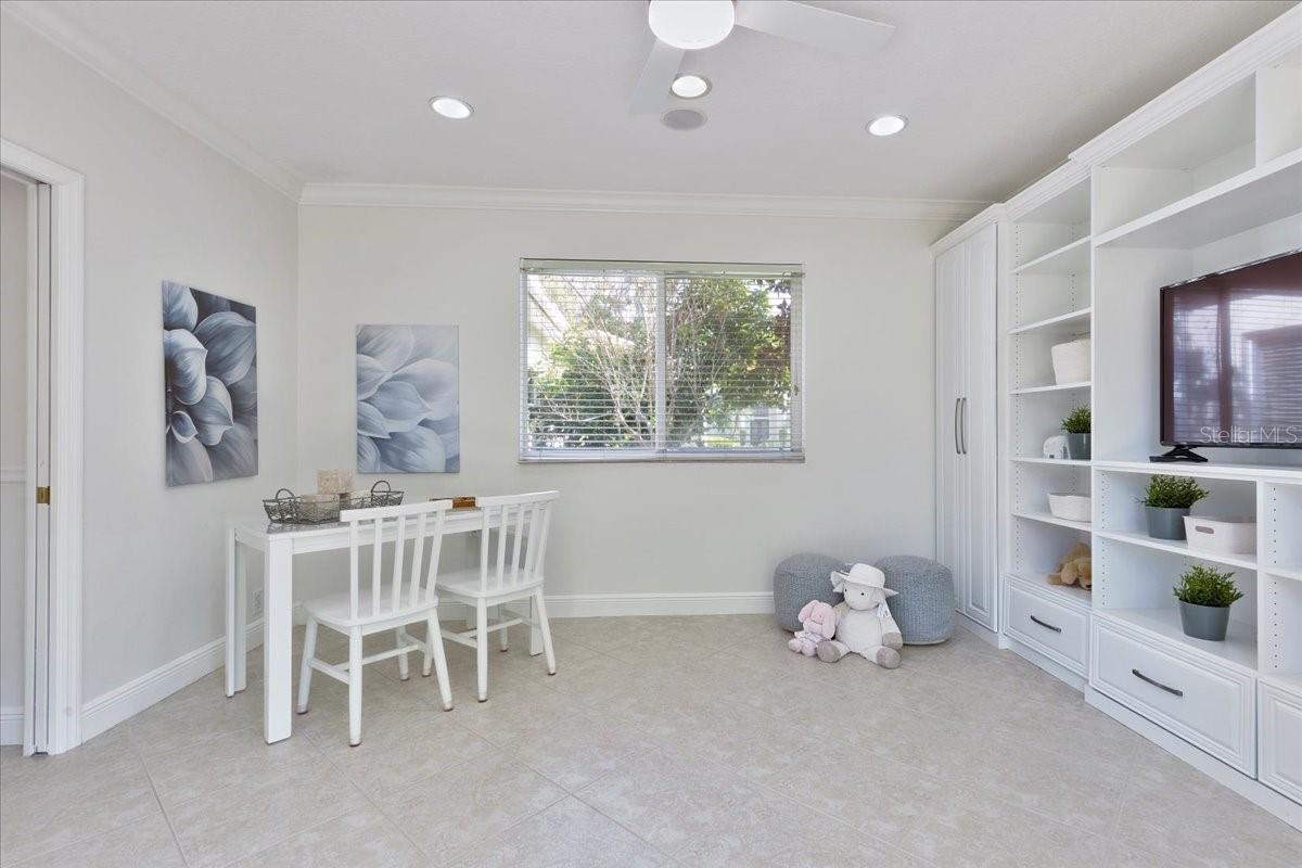 WESTCHASE - HARBOR LINKS - Residential