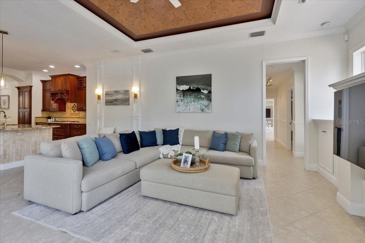 WESTCHASE - HARBOR LINKS - Residential