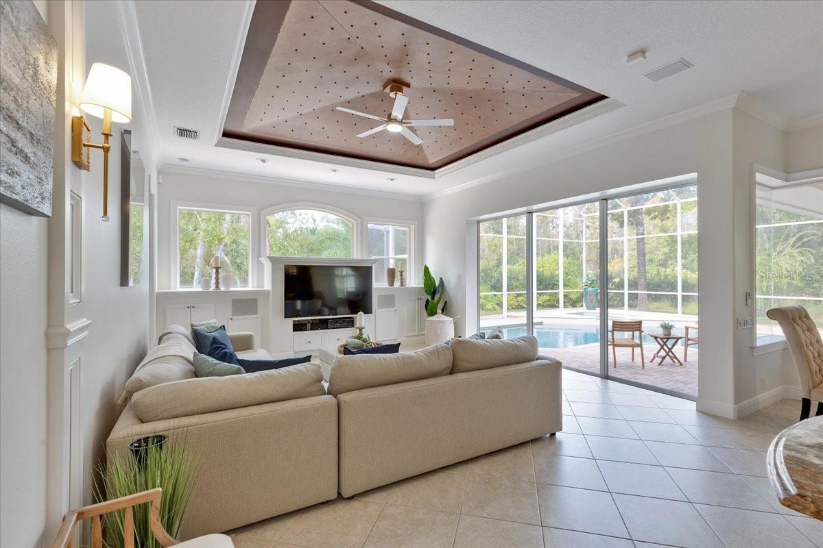 WESTCHASE - HARBOR LINKS - Residential