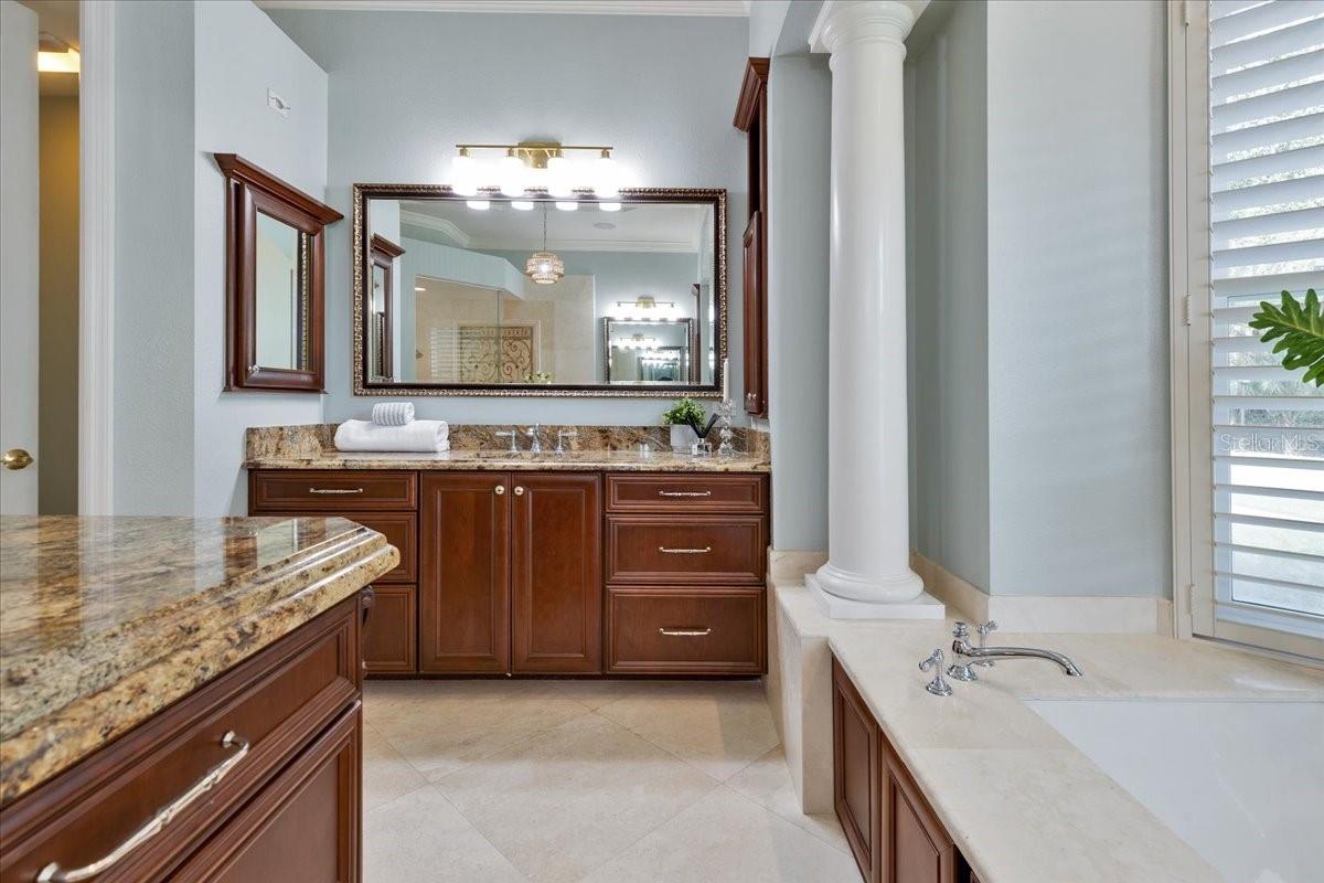 WESTCHASE - HARBOR LINKS - Residential