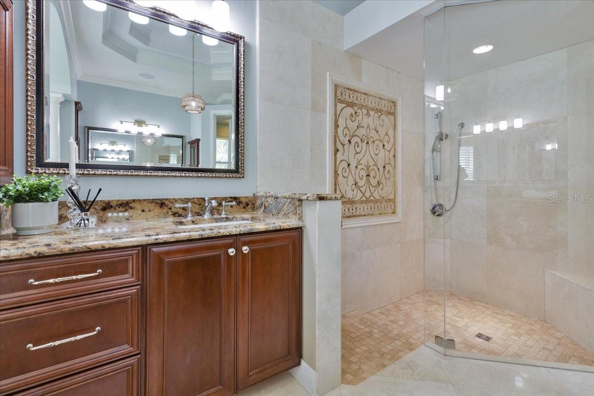 WESTCHASE - HARBOR LINKS - Residential