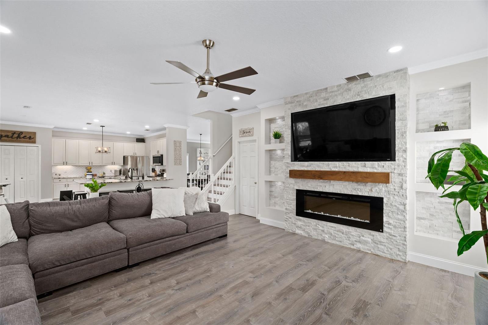 LONGWOOD PLANTATION - Residential