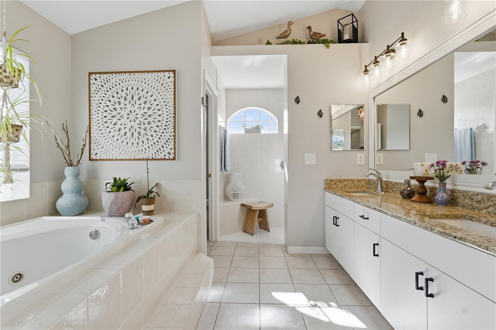 FAIRWAY OAKS - Residential