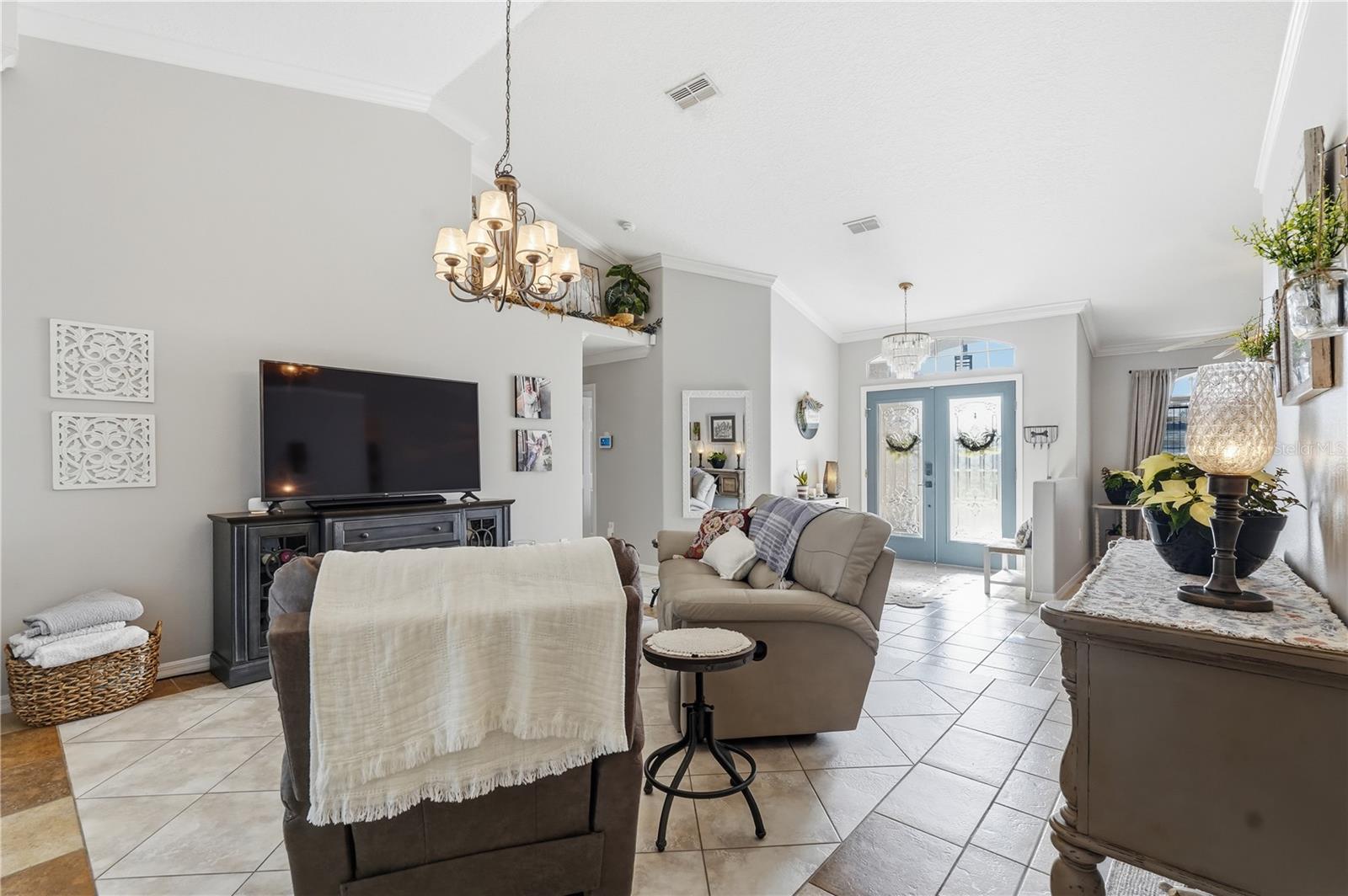 FAIRWAY OAKS - Residential