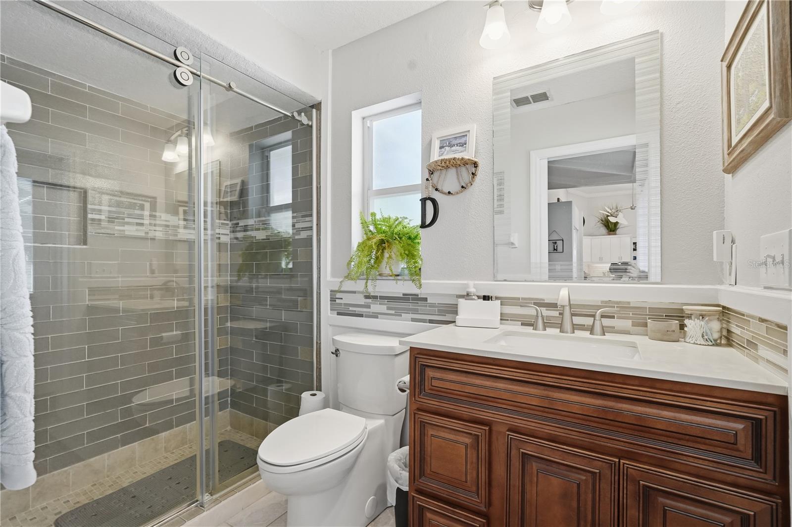 FAIRWAY OAKS - Residential