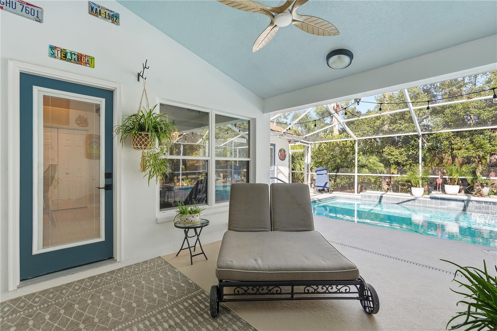 FAIRWAY OAKS - Residential