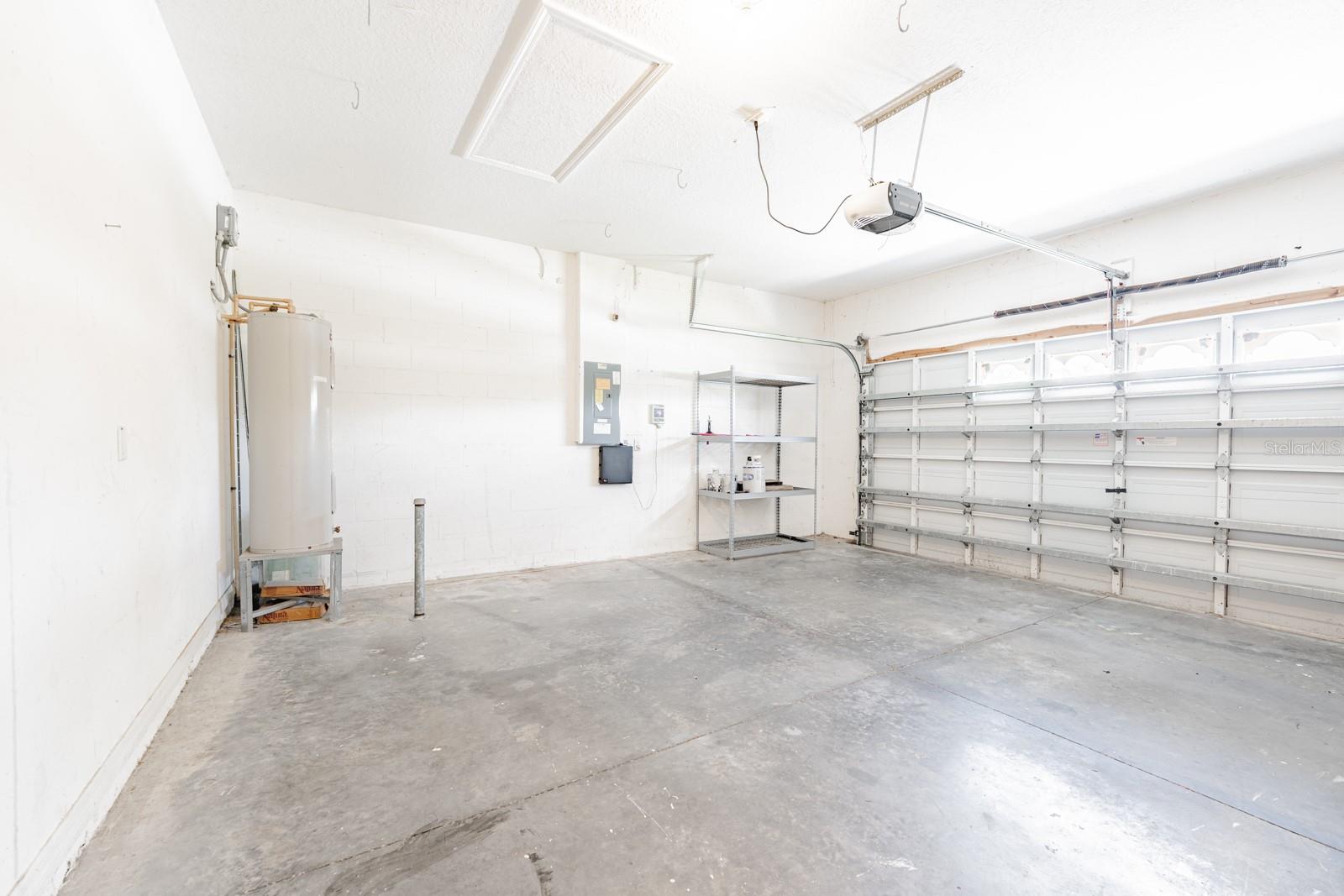 SUNCOAST MEADOWS INCREMENT 01 - Residential Lease