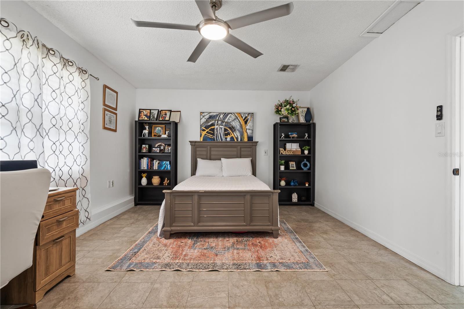 FLORIDA LAKE PARK PROP INC - Residential