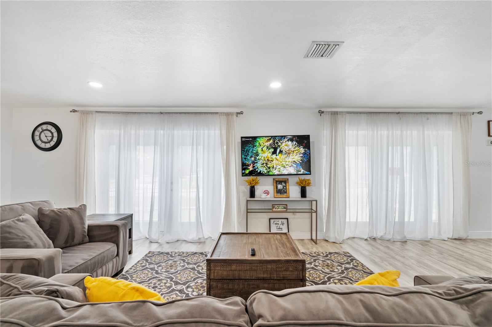 FLORIDA LAKE PARK PROP INC - Residential